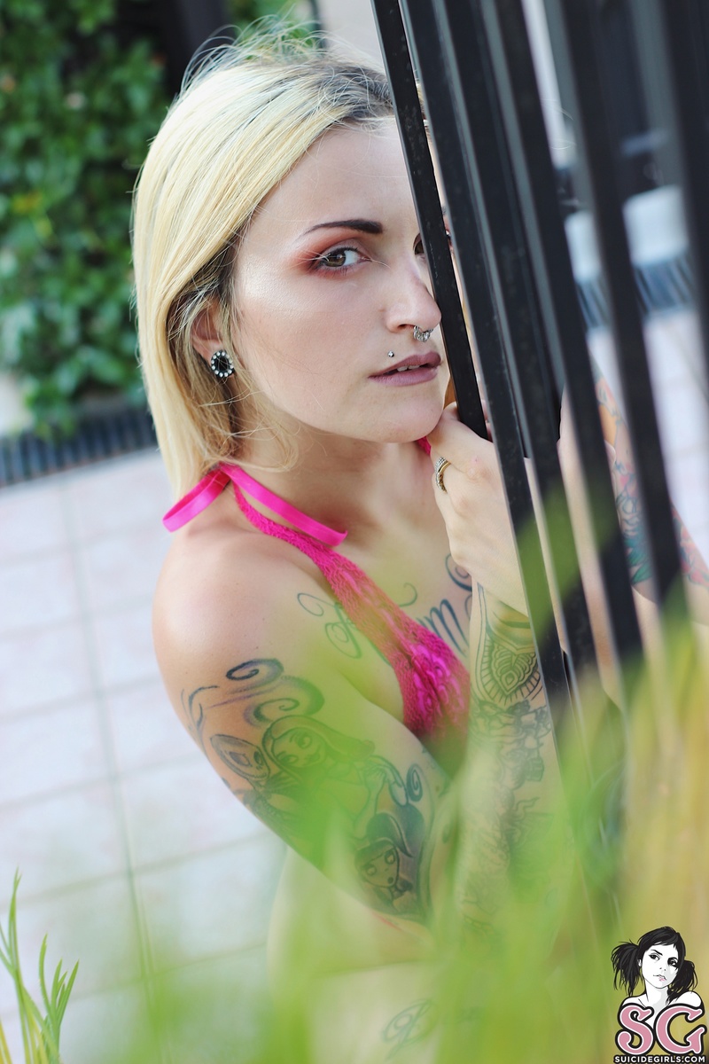 medusablonde-inyourneighborhood-17.jpg