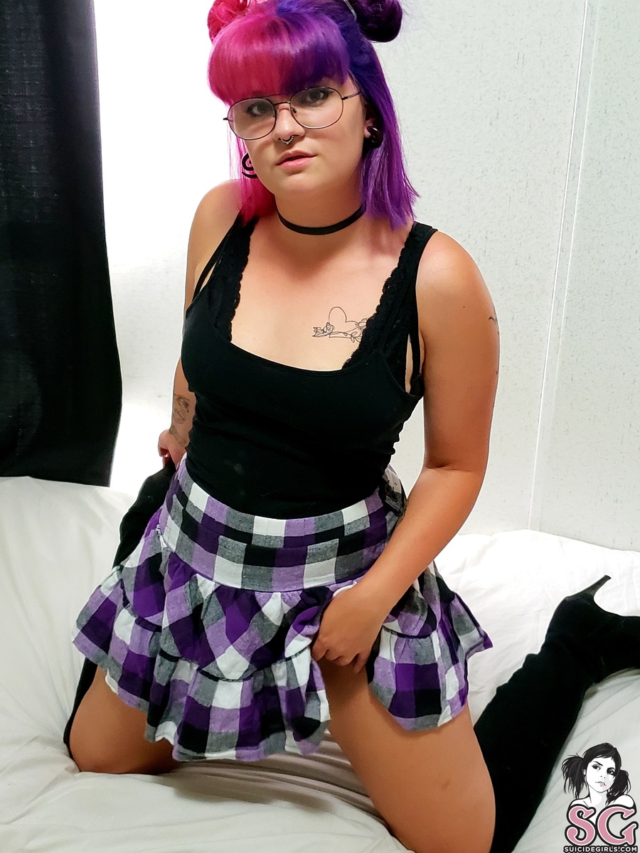 kikicalifersg-akikioriginal-09.jpg