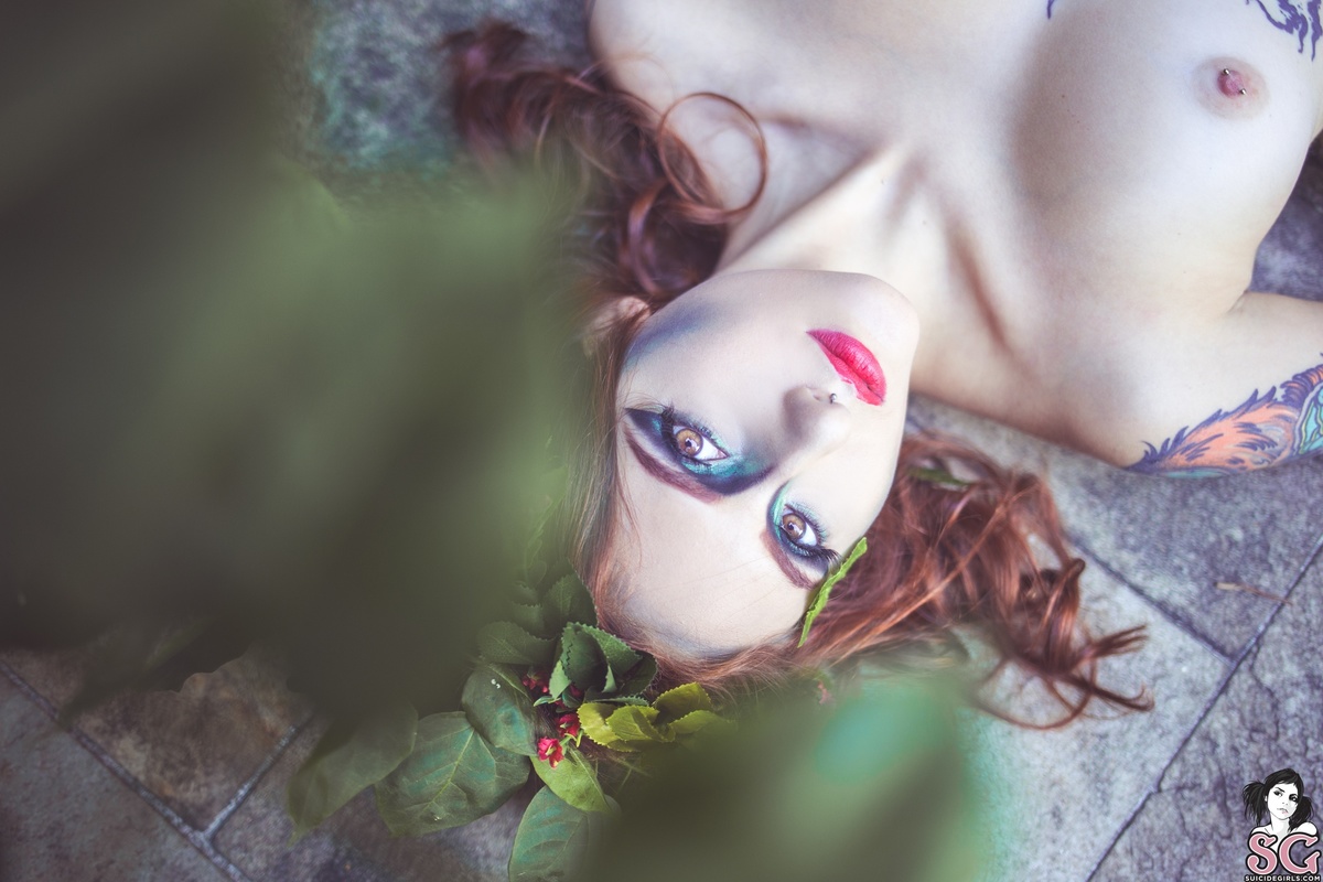 maripedrazzi-lovepoison-17.jpg