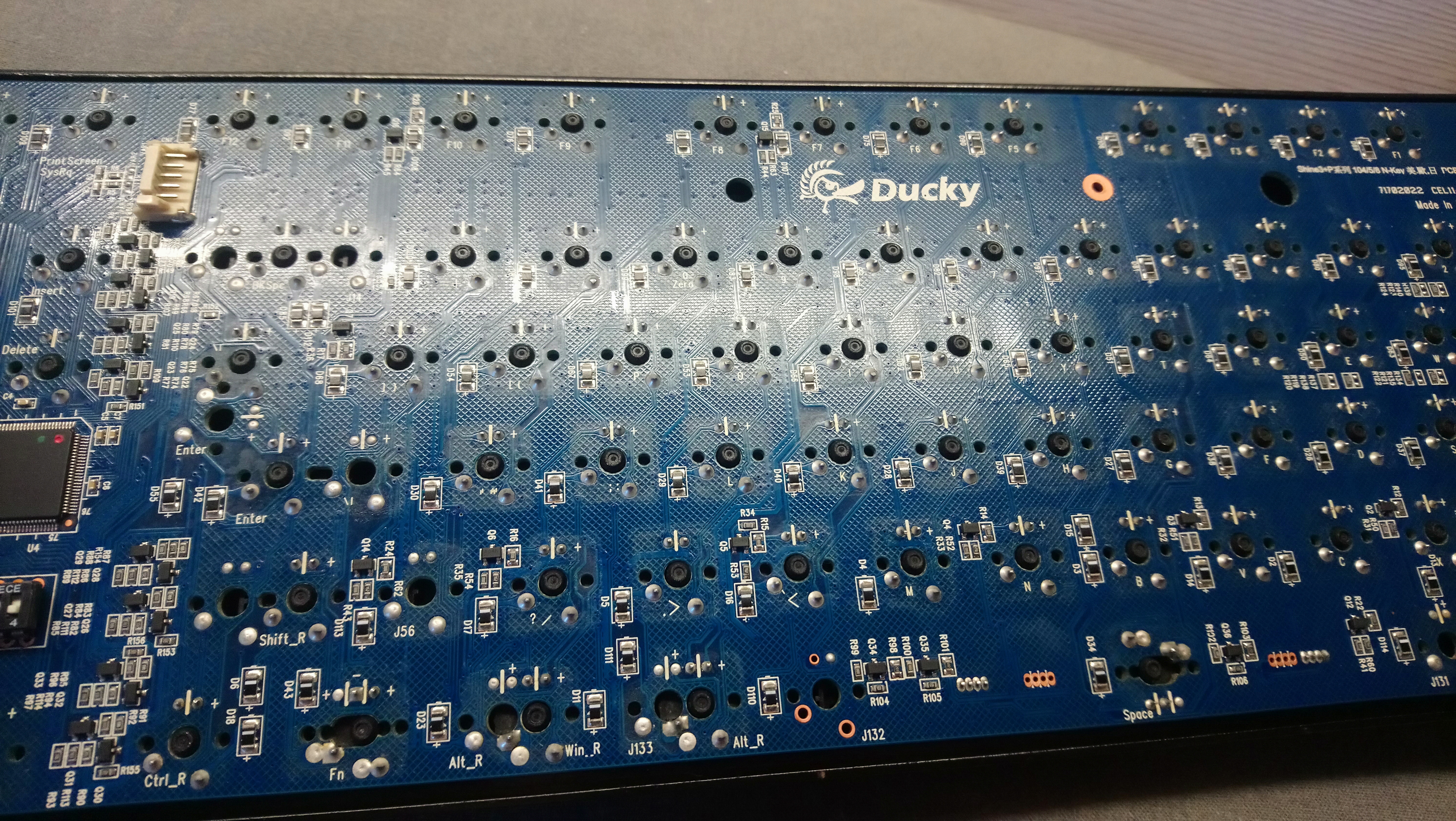 photo of the rest of the keyboard