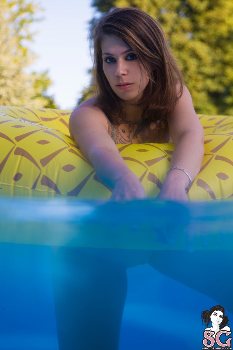 baileyz-pineappleismybae-35.jpg