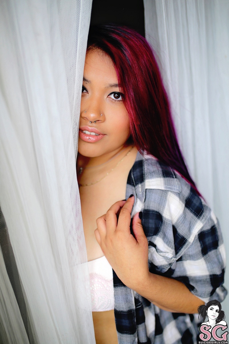 ciela-thegirlnextdoor-05.jpg
