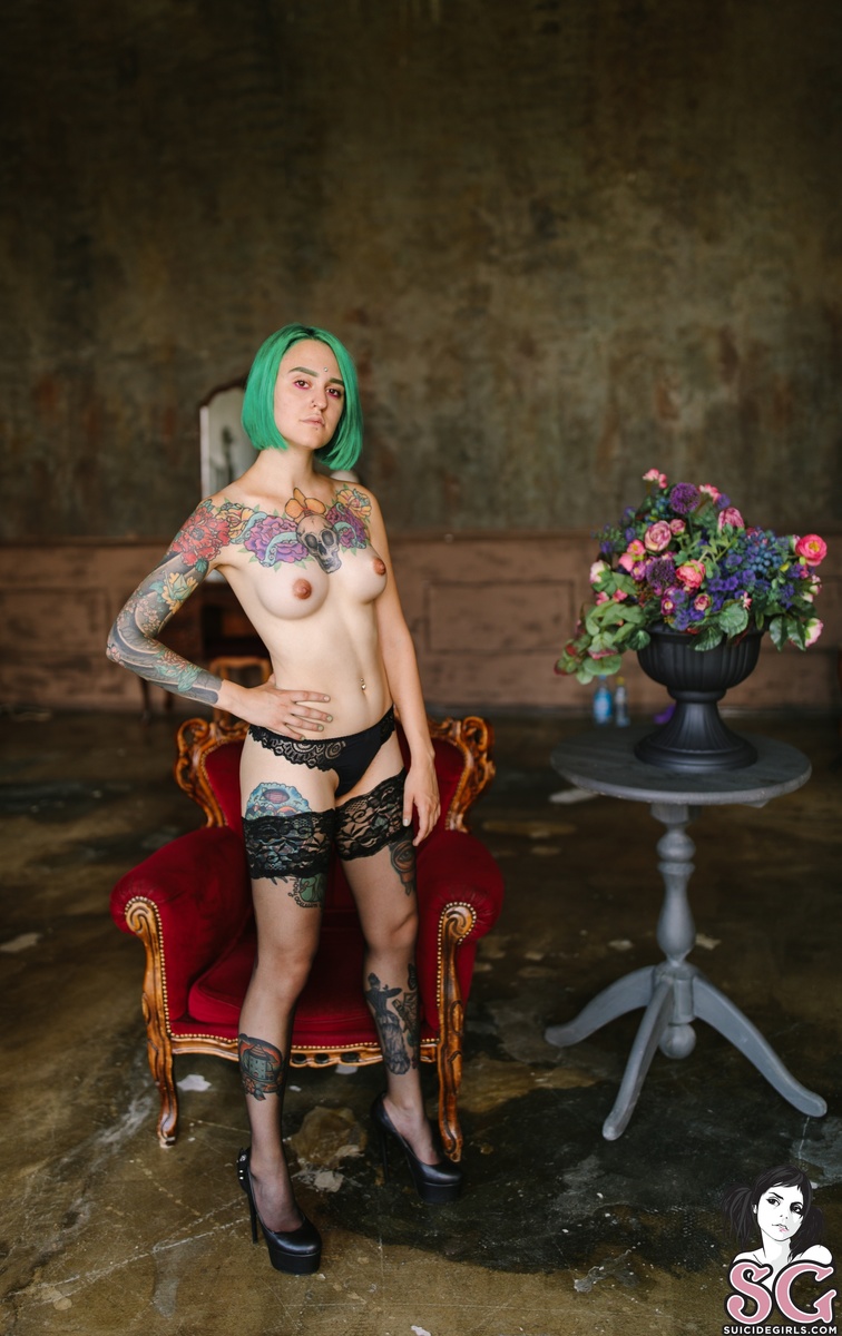 nerwen-imreadyfortonight-21.jpg