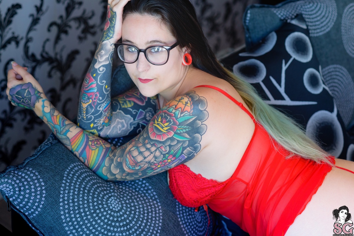 elizabethhunny-thegreenroom-13.jpg