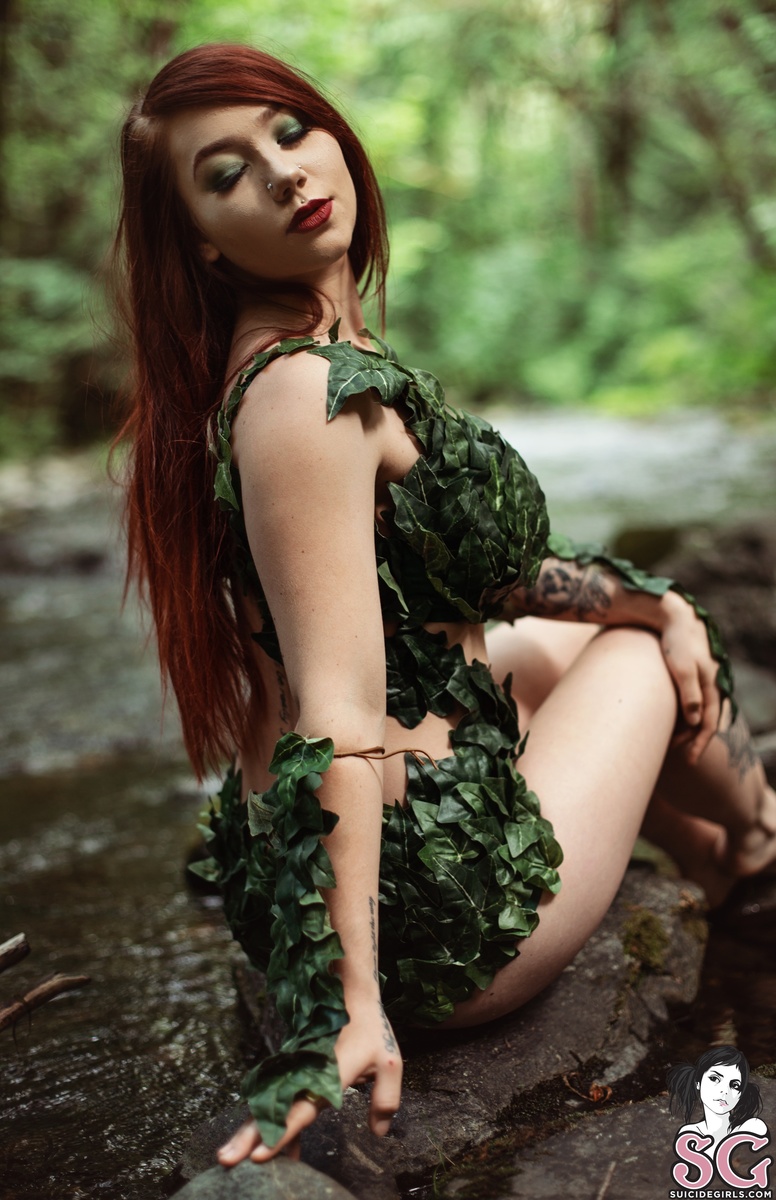 sirenerouge-botanicalparty-01.jpg