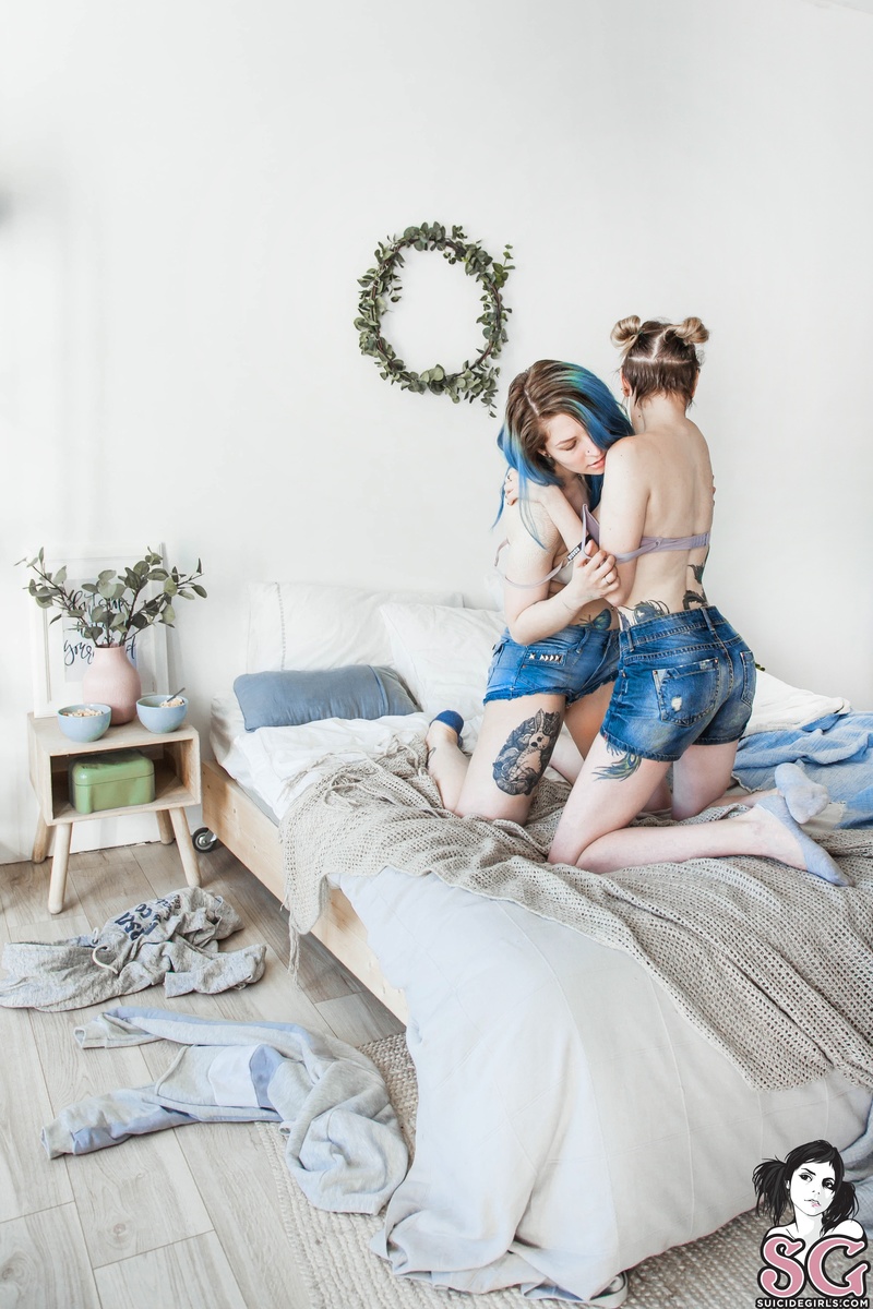 dizmay-azuremorning-13.jpg