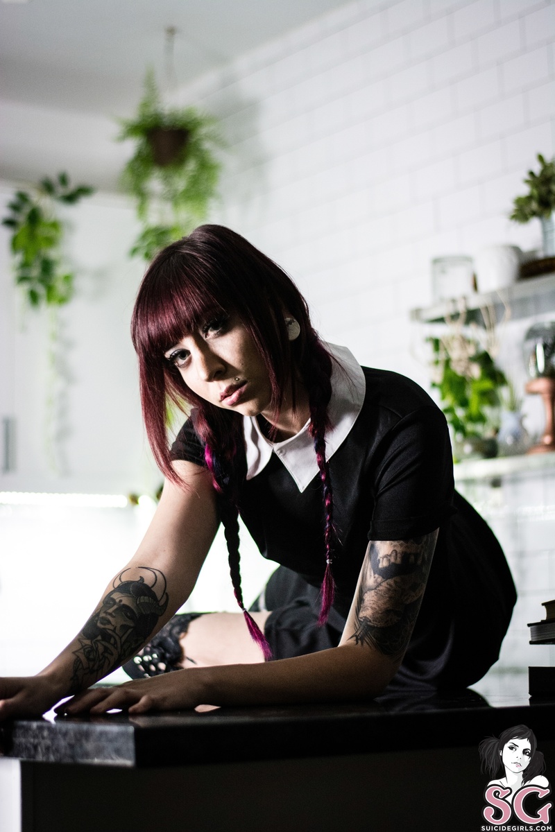 tragicsuicide-womencrushwednesday-03.jpg