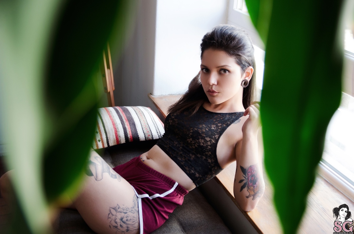 agatha-wheneverithinkofyou-03.jpg