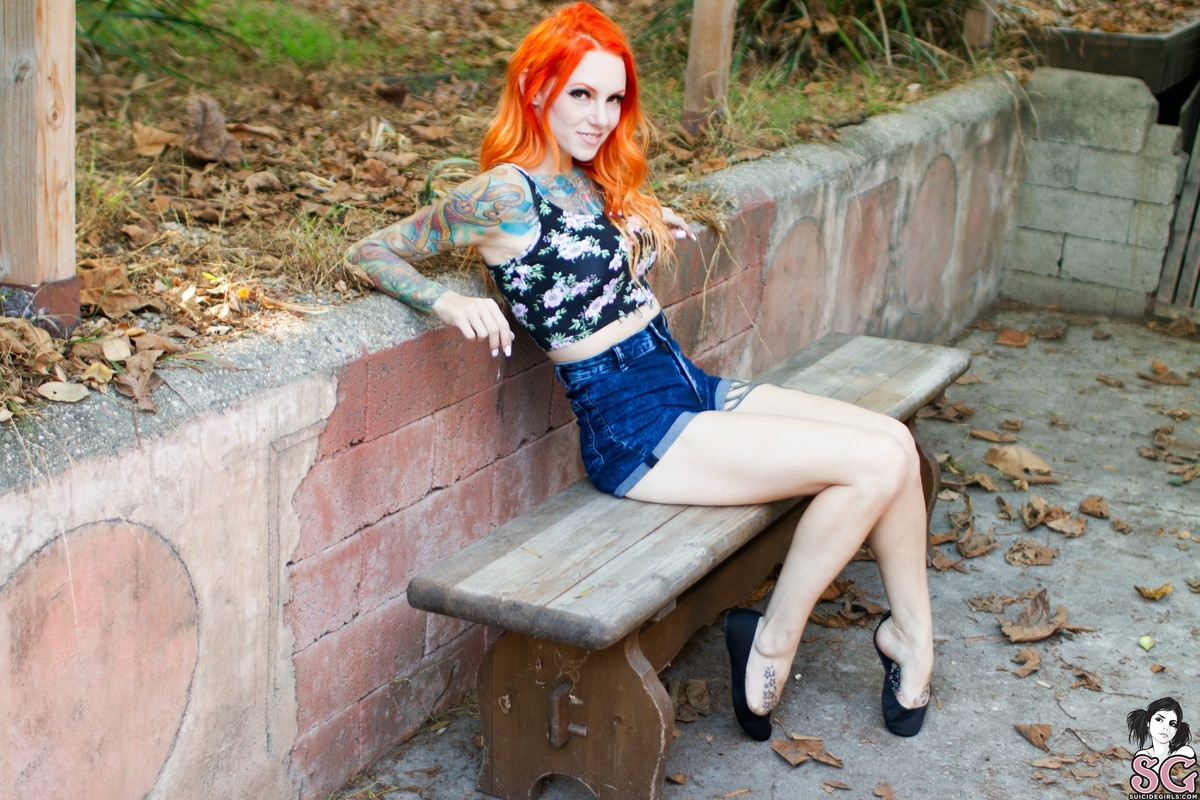 annasthesia-marigold-01.jpg