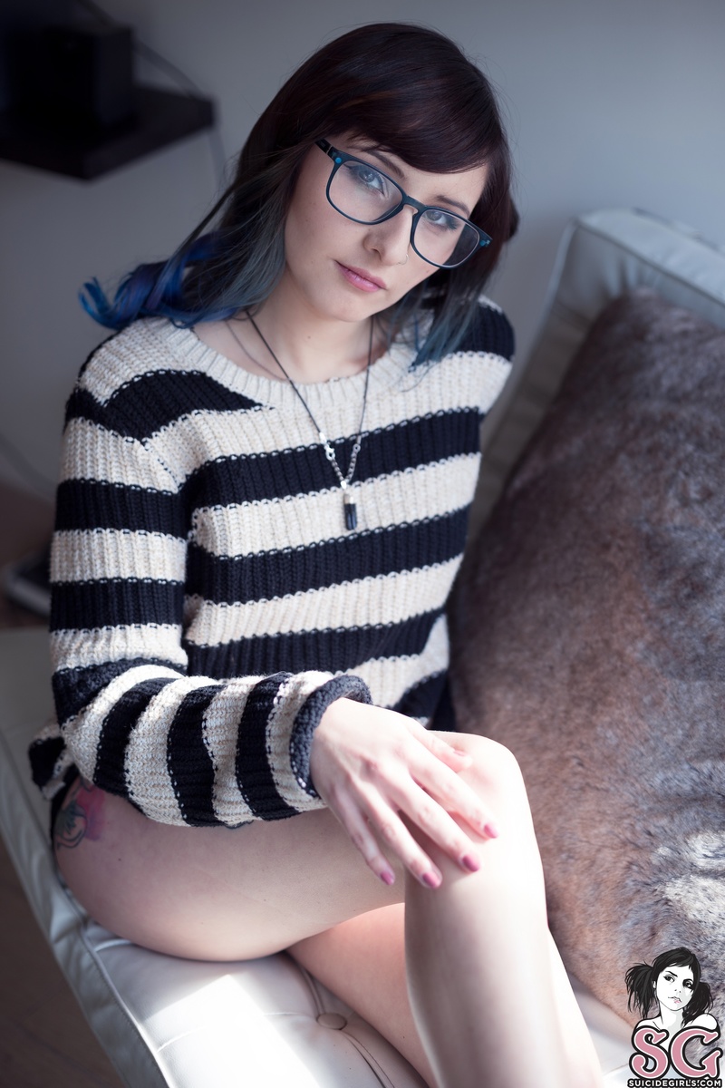 ren-sweetdawn-01.jpg