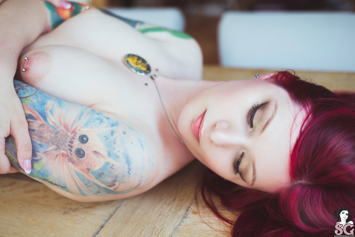 ultramarie-daydreaming-17.jpg
