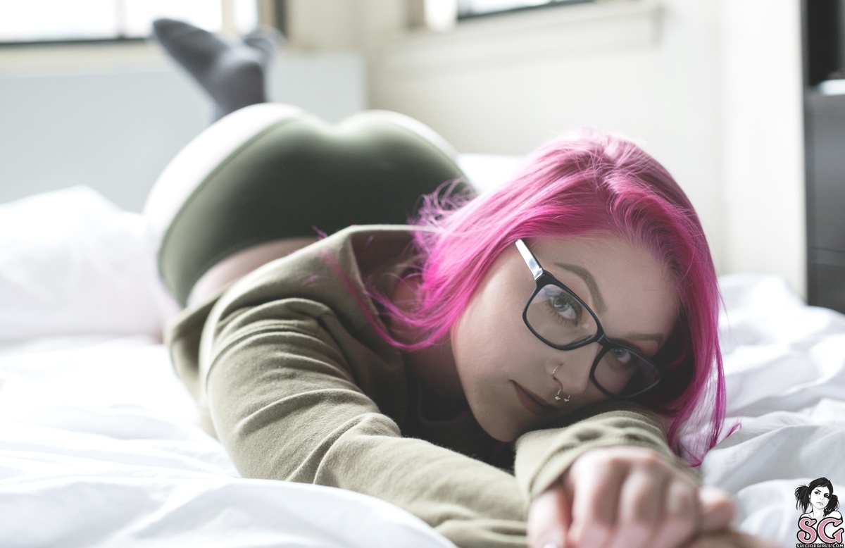enigmasuicide-sweetieyouhadme-05.jpg