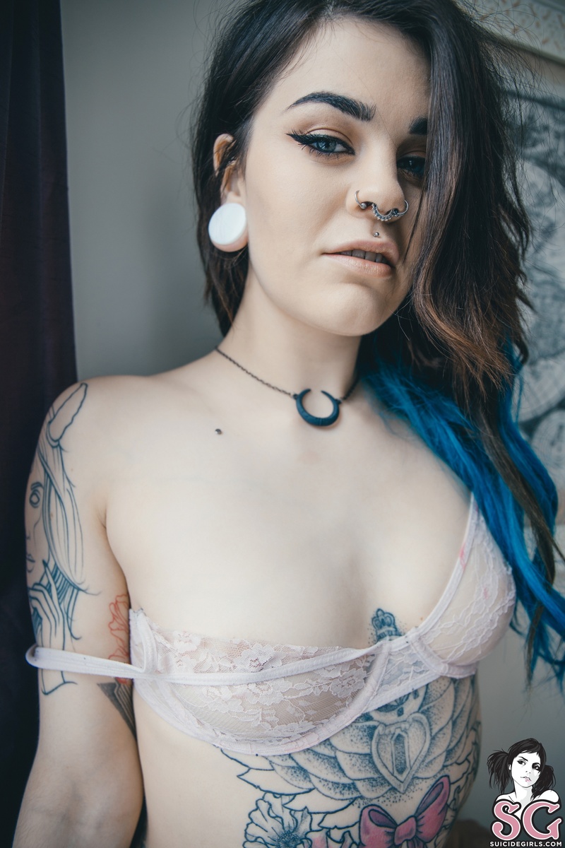 sarahmoon-roamtheroom-05.jpg