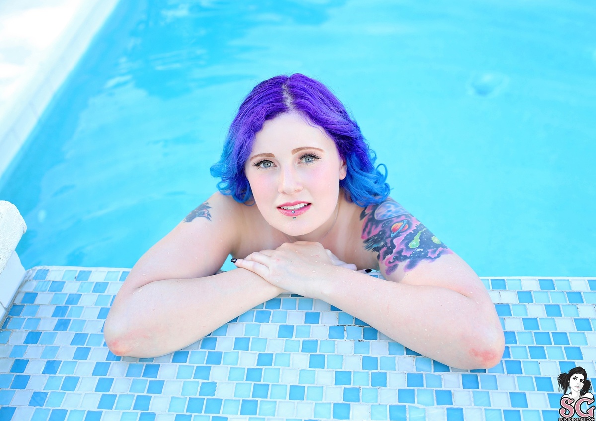 bantherknox-aquariusgirl-29.jpg