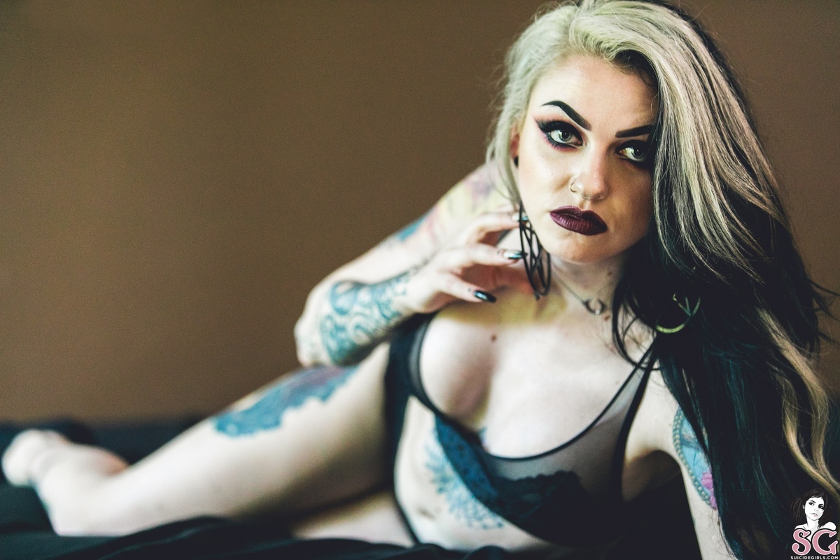 littlemsscareall-paranoir-19.jpg