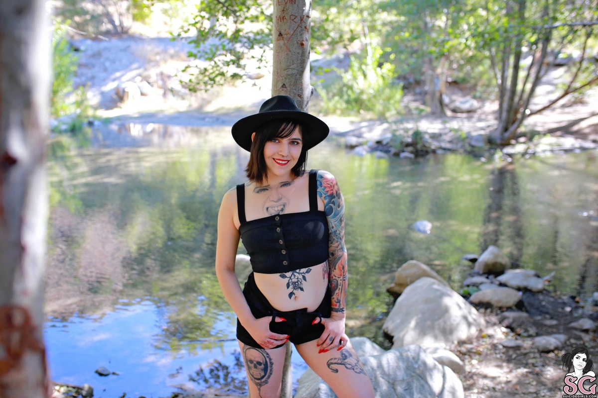 tattooedjane-awakeandalive-03.jpg