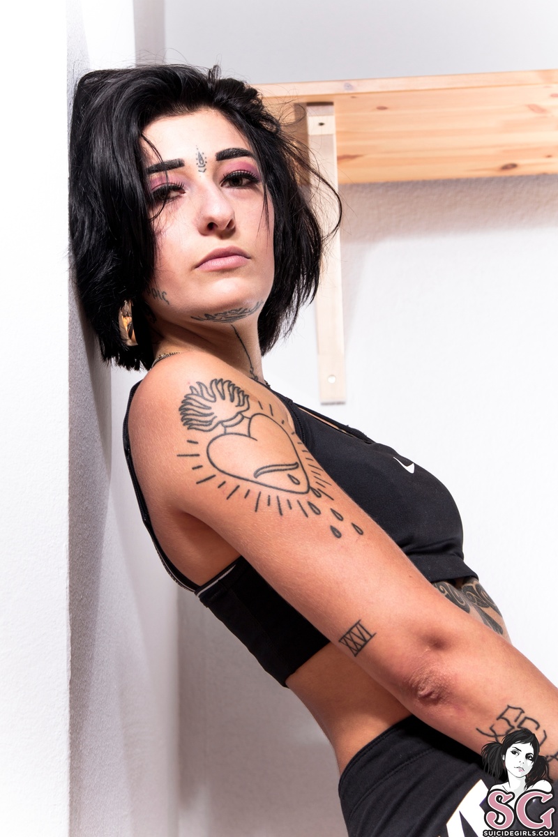 livix-sportswear-07.jpg