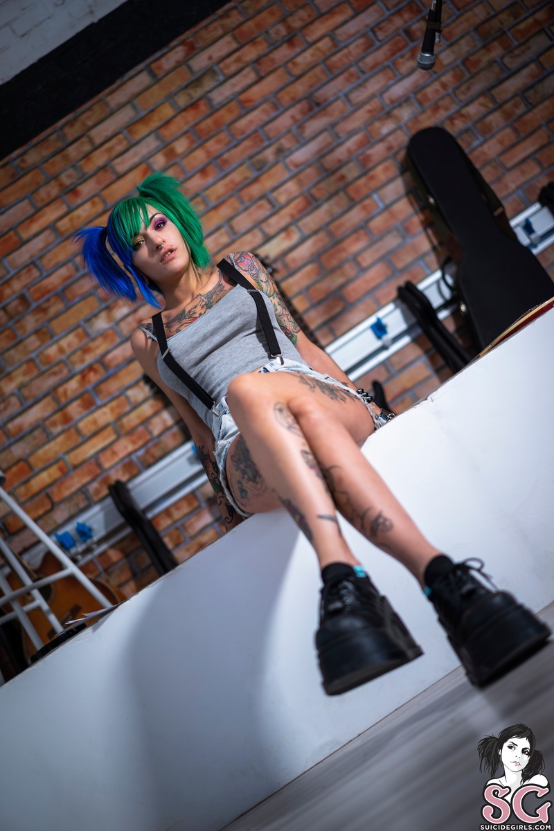 kaboommunster-stillrocking-07.jpg