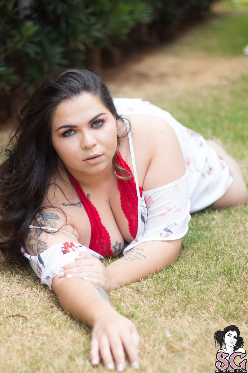 babu-goodgirlgonebad-09.jpg