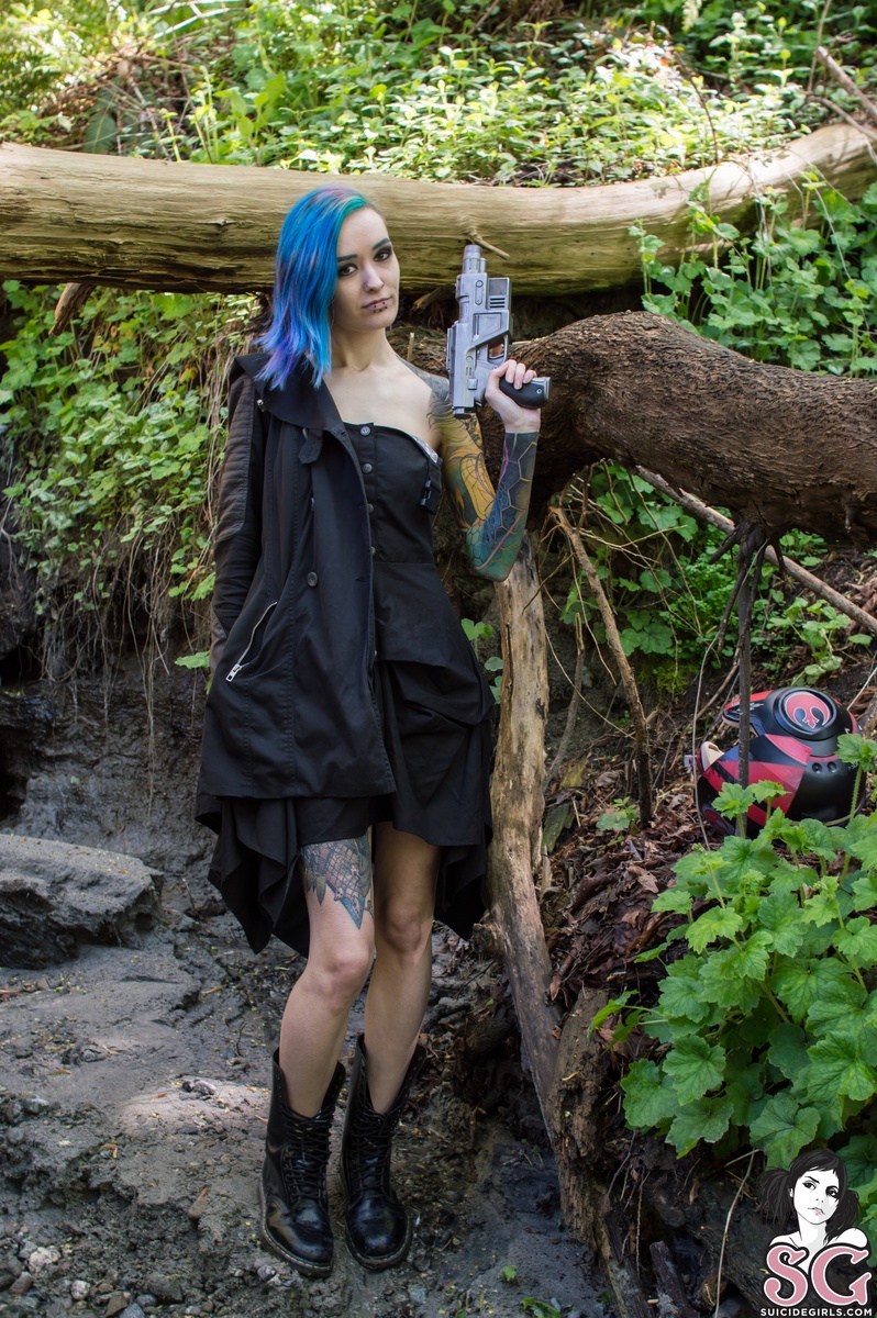 vida-crashingendor-03.jpg