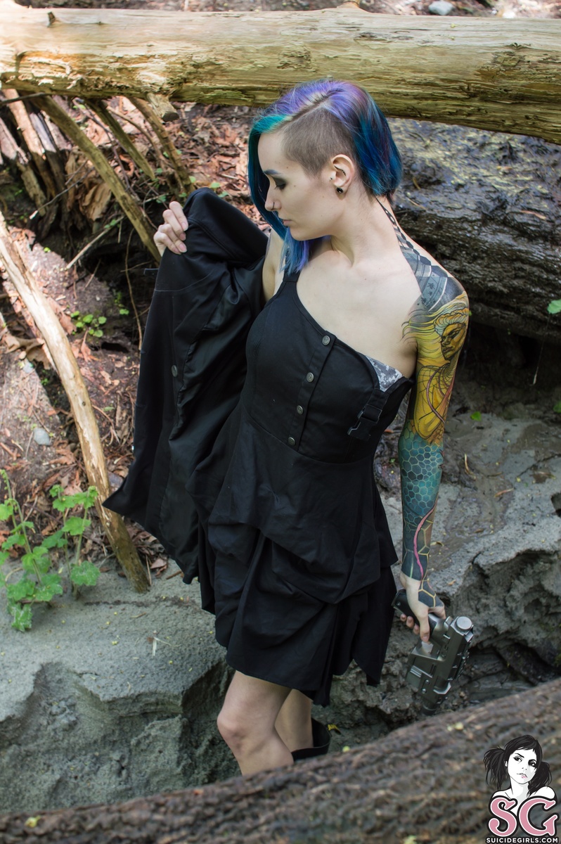 vida-crashingendor-07.jpg