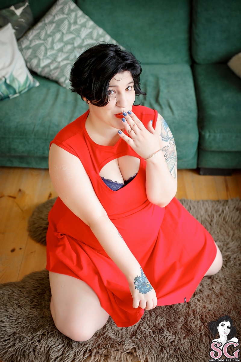 loryzeitgeist-pinupinstpete-05.jpg