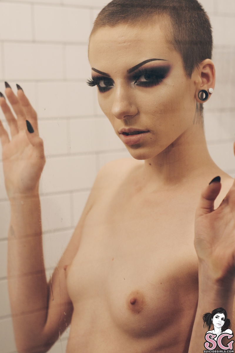 kaeli-onenightstay-35.jpg
