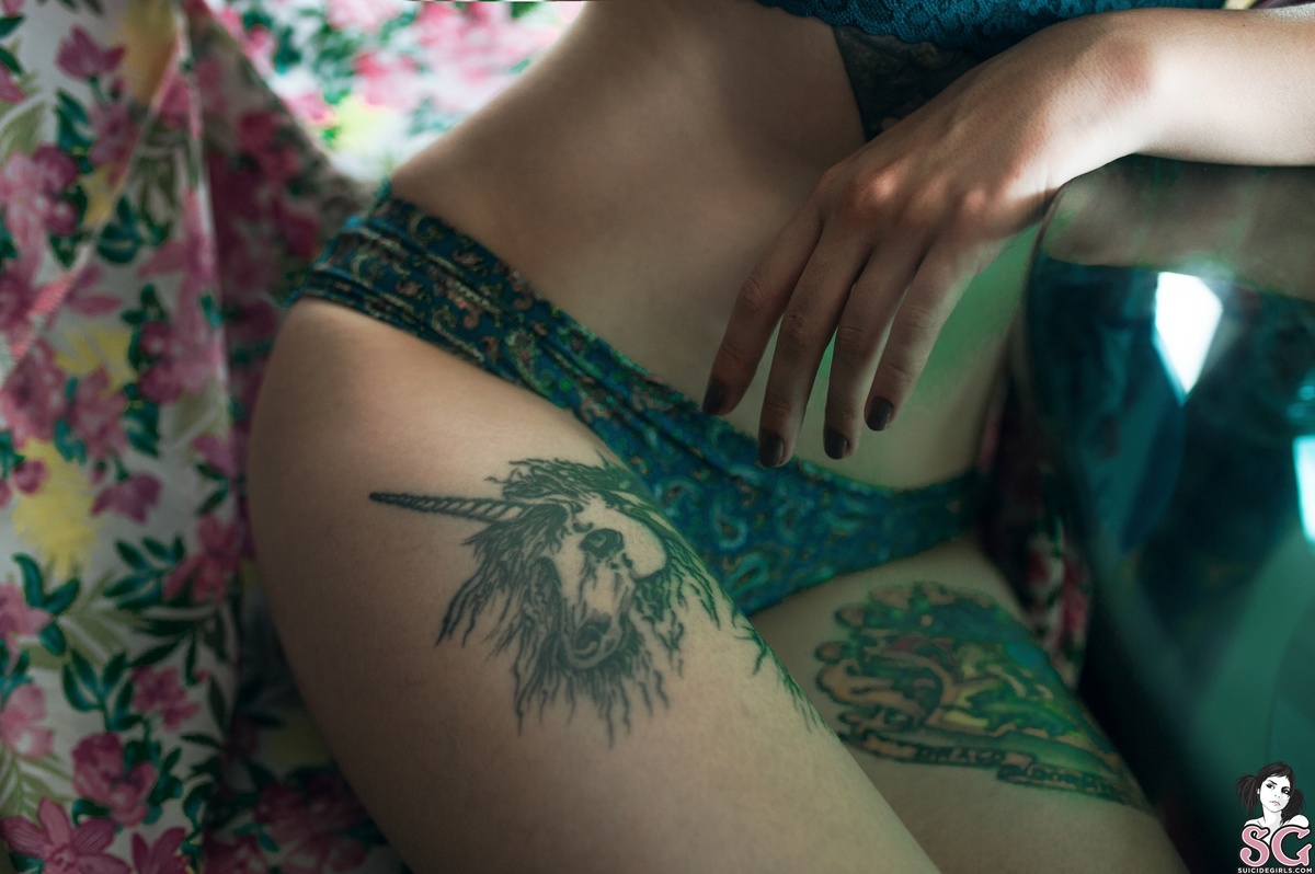 sova-infrontofme-05.jpg