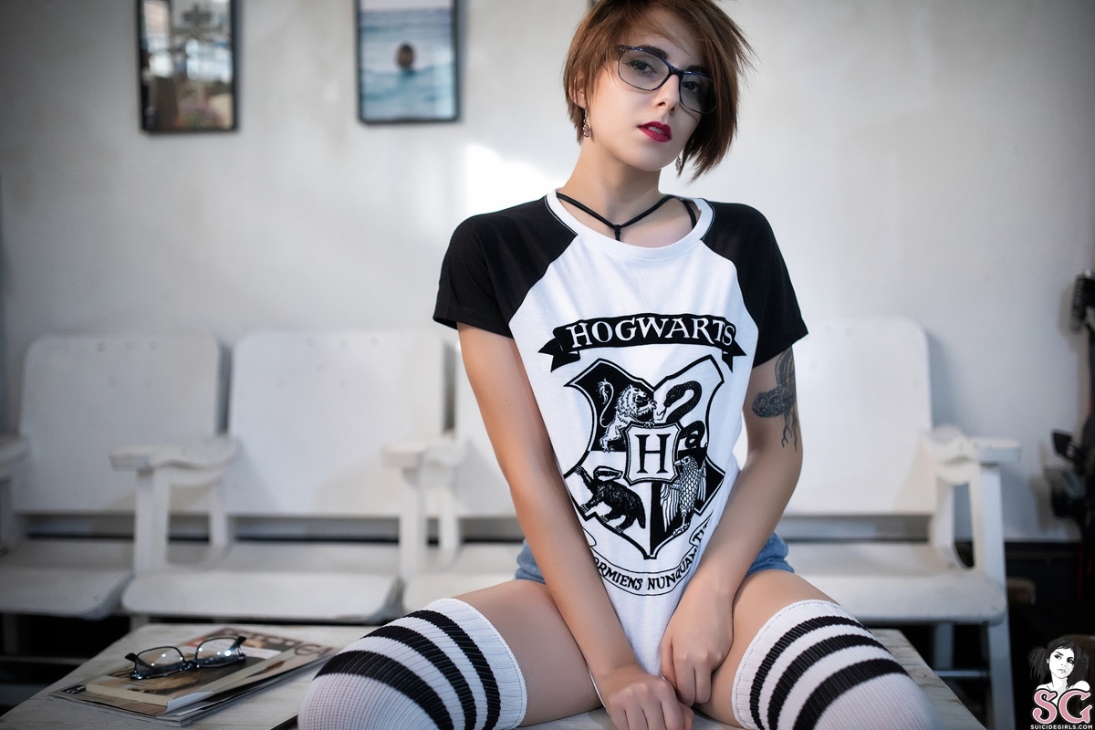 nyna-magicsparkle-01.jpg