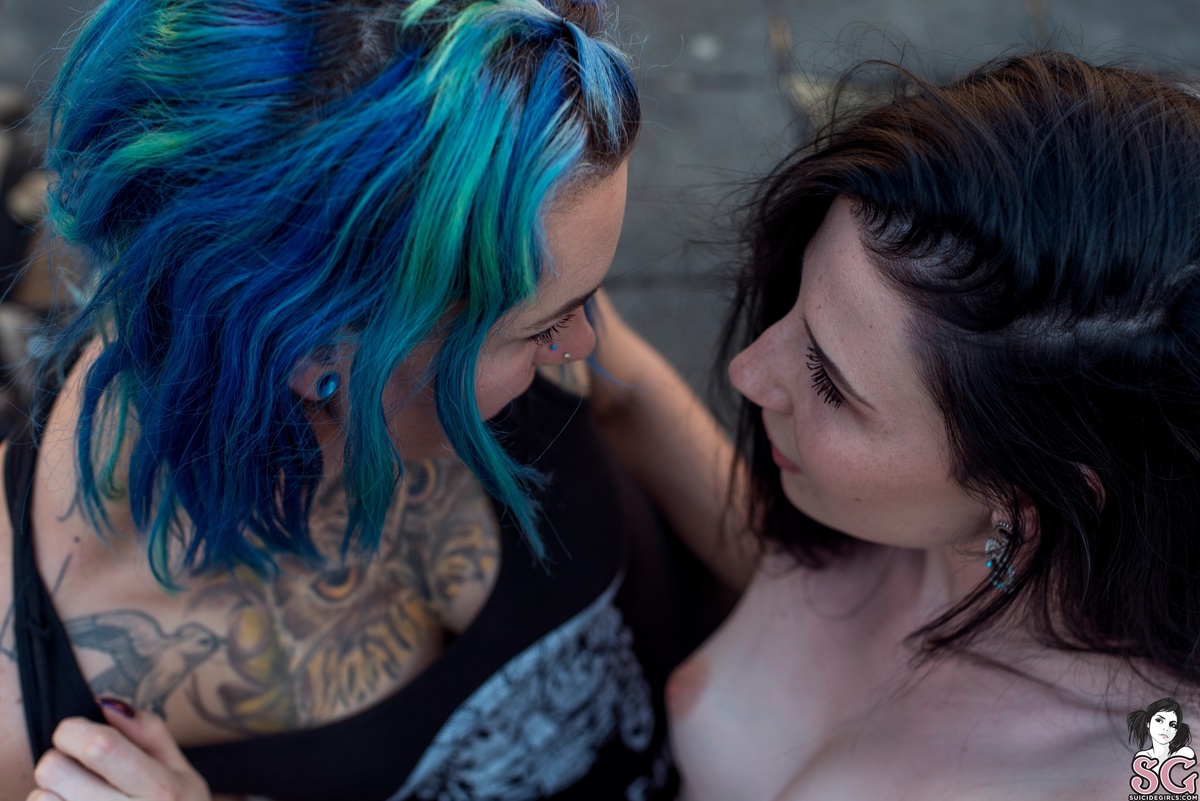 rowyn-rooftopromance-11.jpg