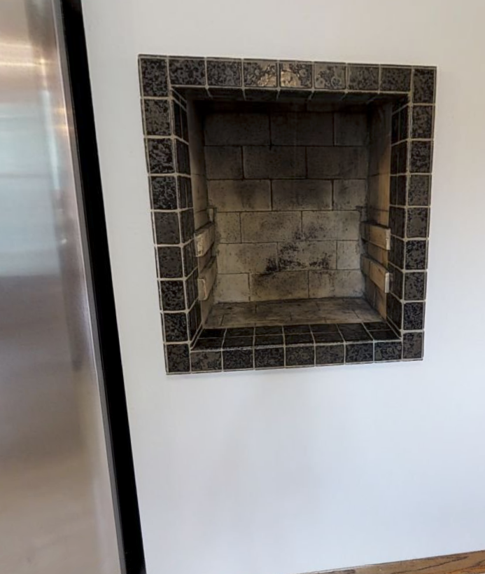 odd fireplace space