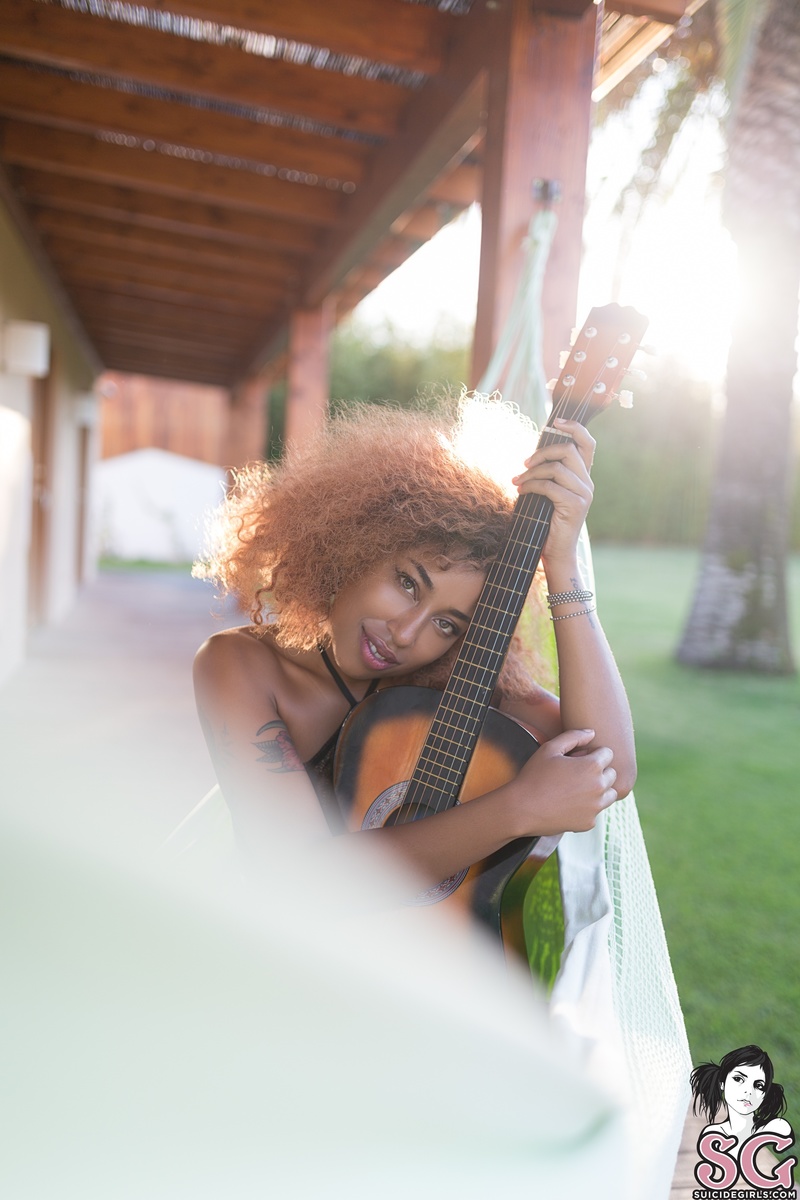 milloux-threechords-05.jpg