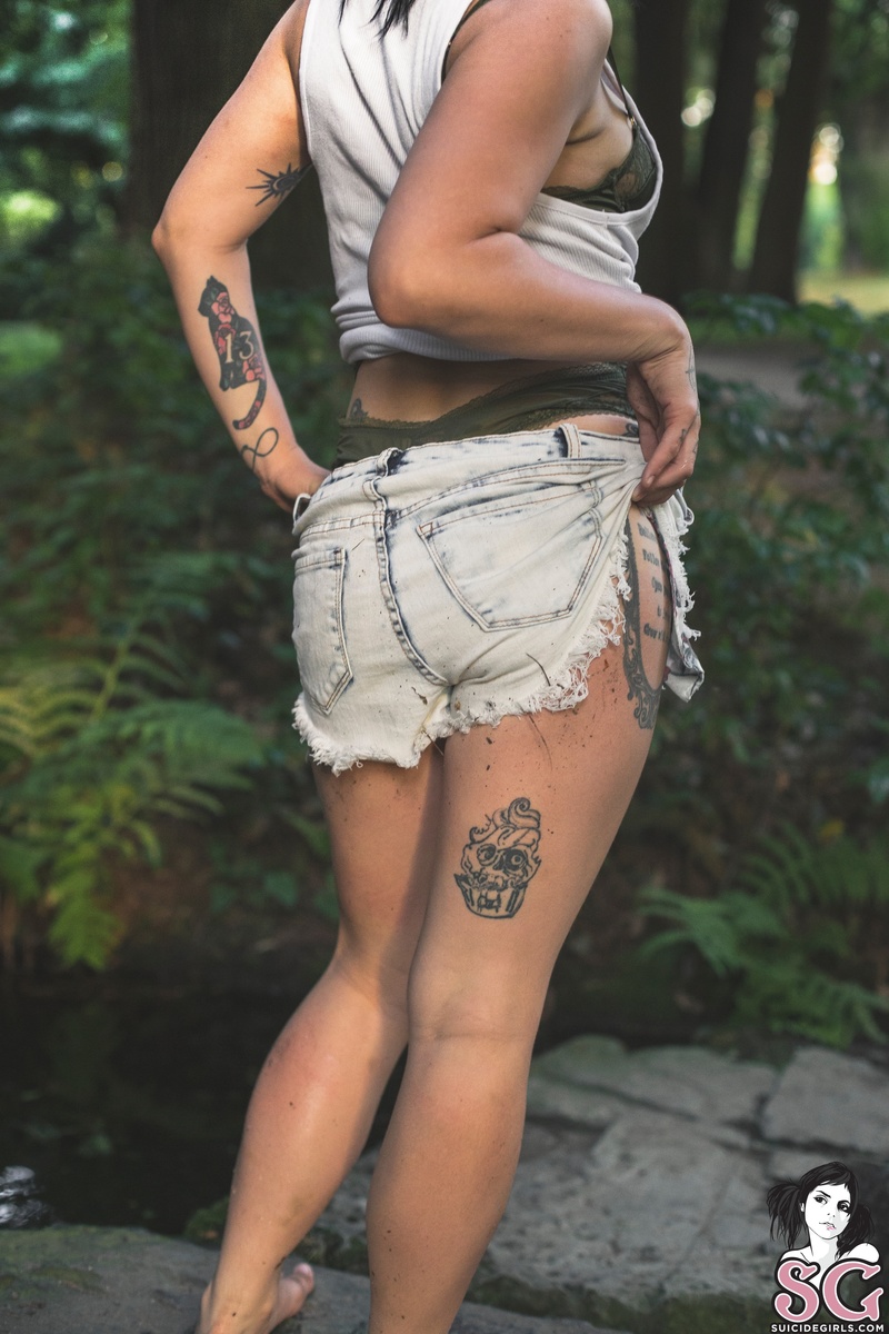theevilcupcak3-feelinglikeaearthgoddess-07.jpg
