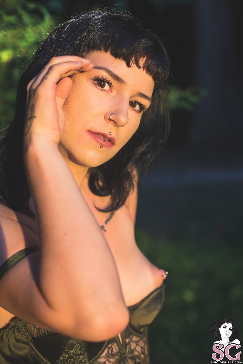 theevilcupcak3-feelinglikeaearthgoddess-17.jpg