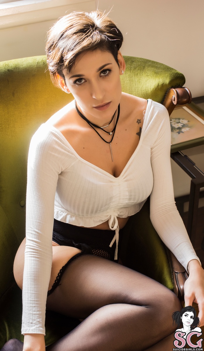 inexx-erotica-03.jpg