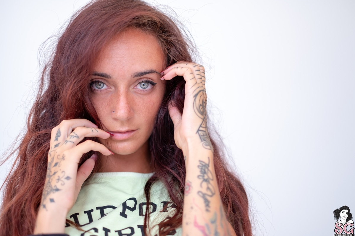 whiteangel94-tanninglines-07.jpg