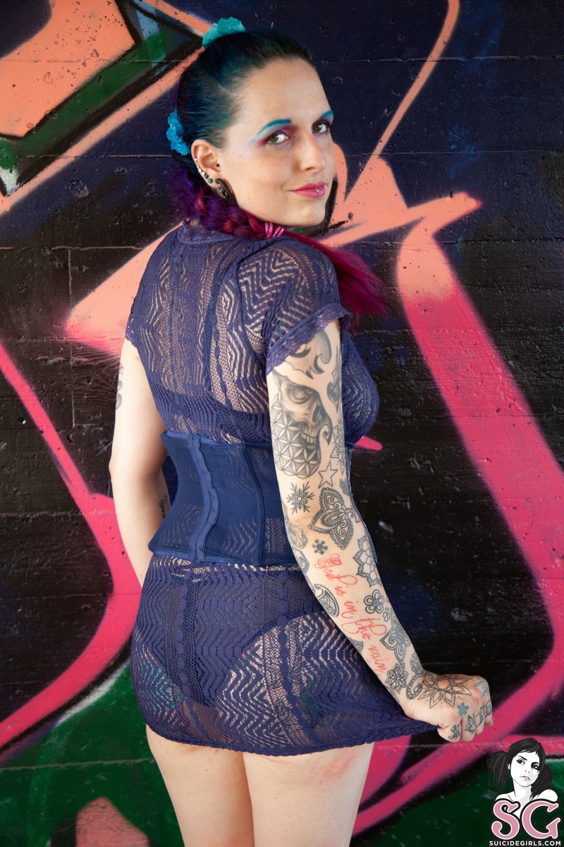 voodoonebula-girlriot-07.jpg