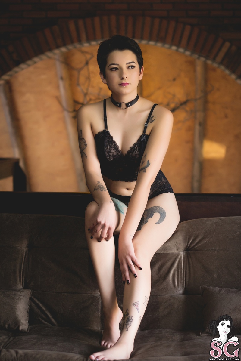 jesz-playwithme-23.jpg