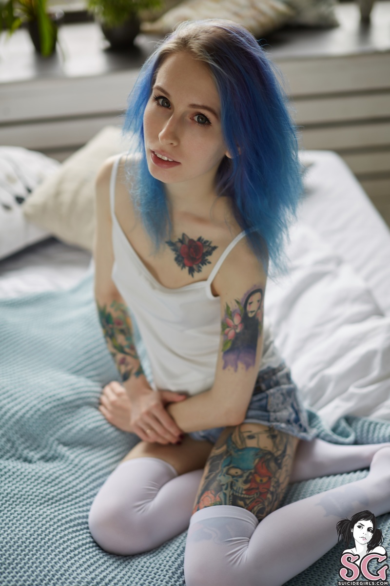 katerinamoore-brightawake-03.jpg