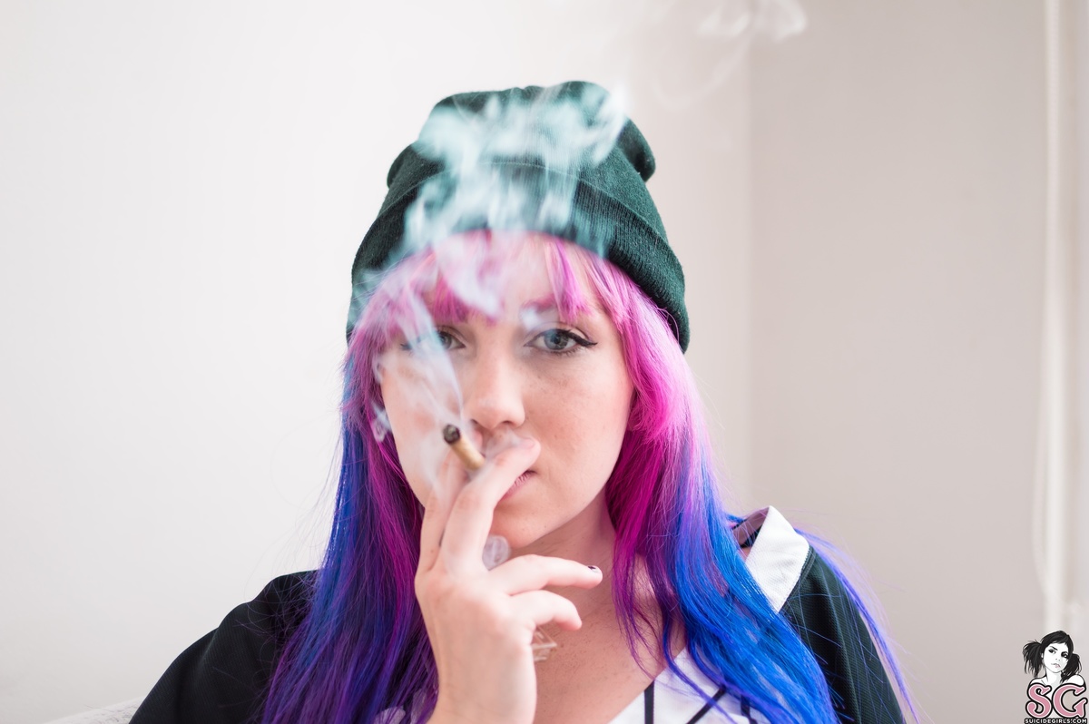 azulcielo-bluelightsandsmokes-17.jpg