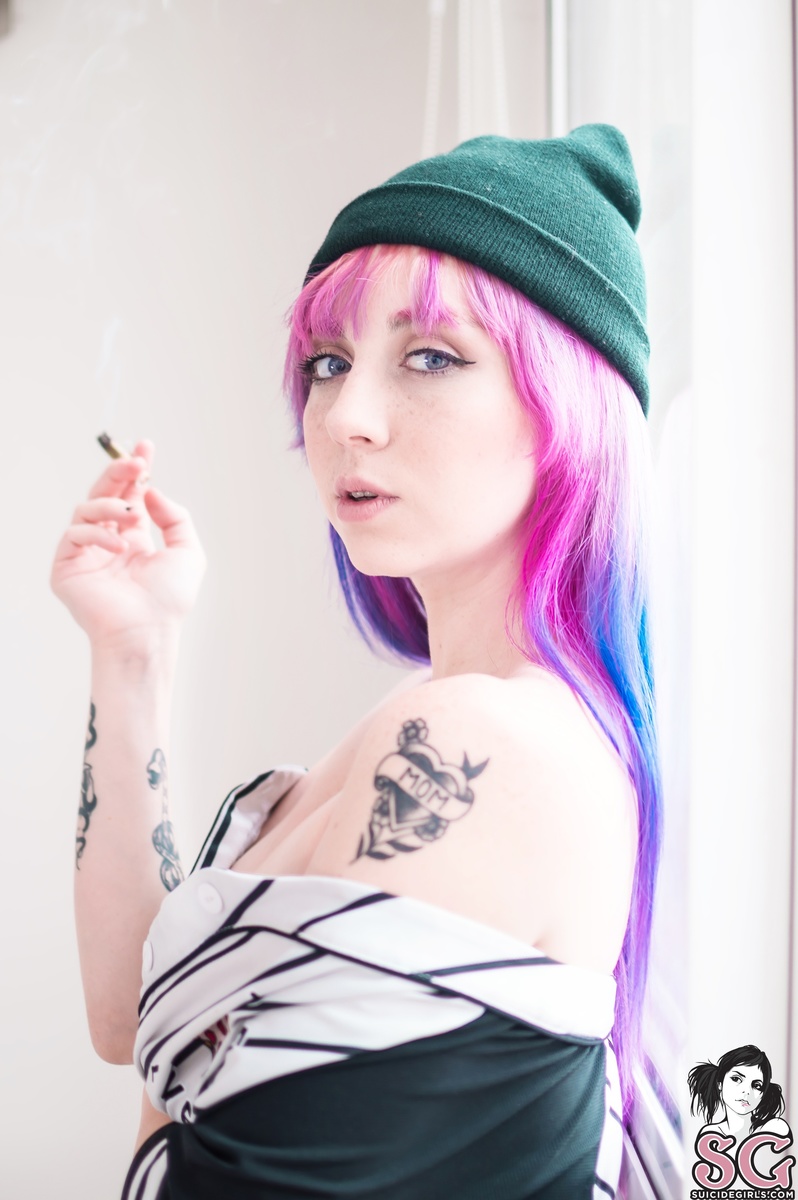 azulcielo-bluelightsandsmokes-25.jpg