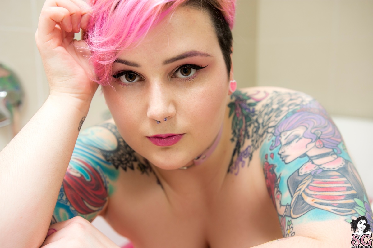 aquata-threatsofromance-25.jpg