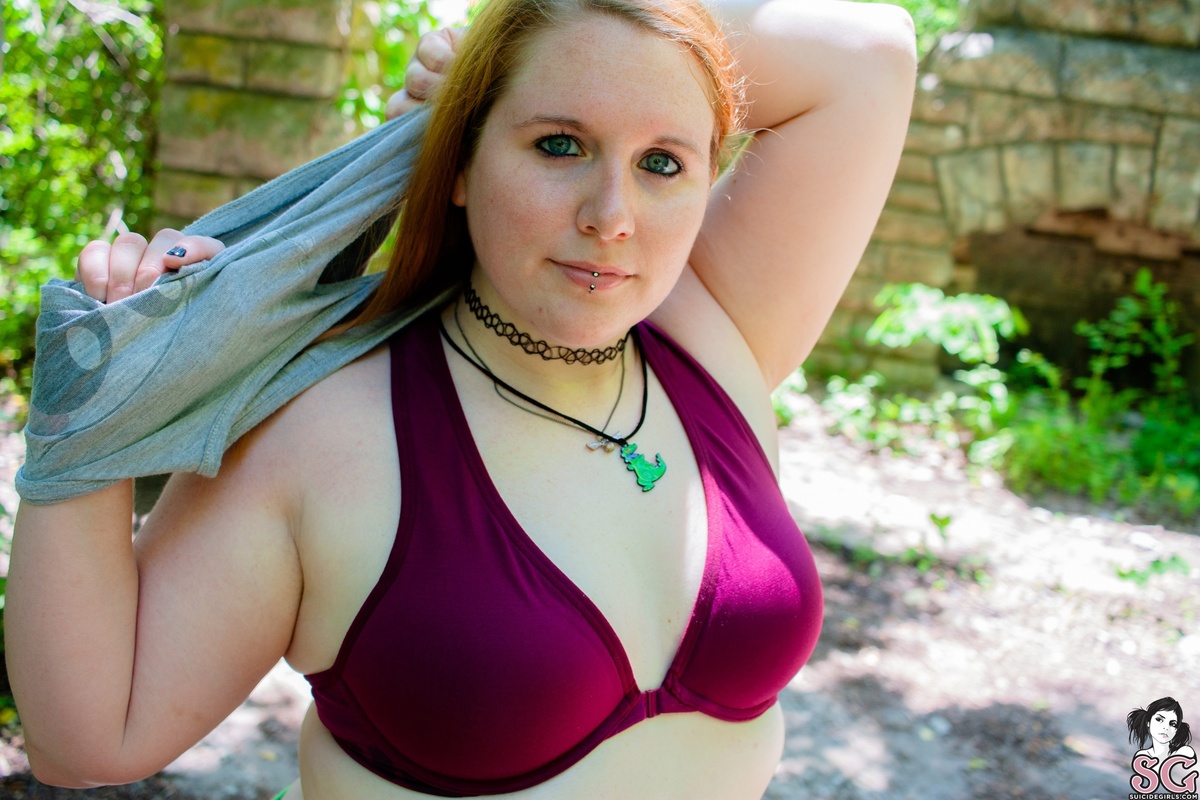 aleshanee-summerexposure-13.jpg