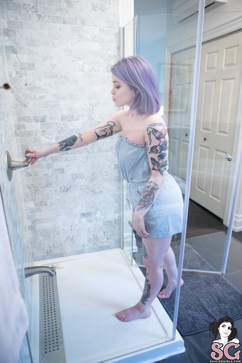 aurralee-lavenderkiss-05.jpg