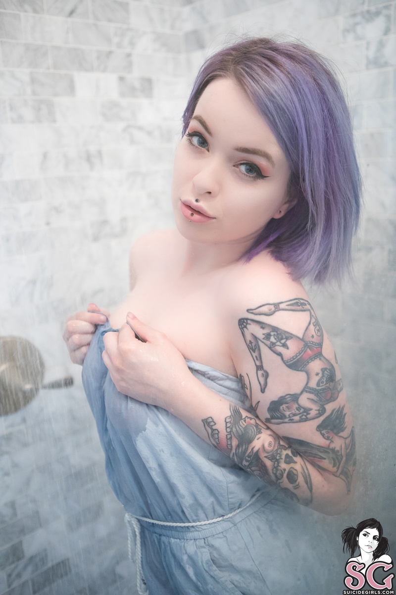 aurralee-lavenderkiss-07.jpg
