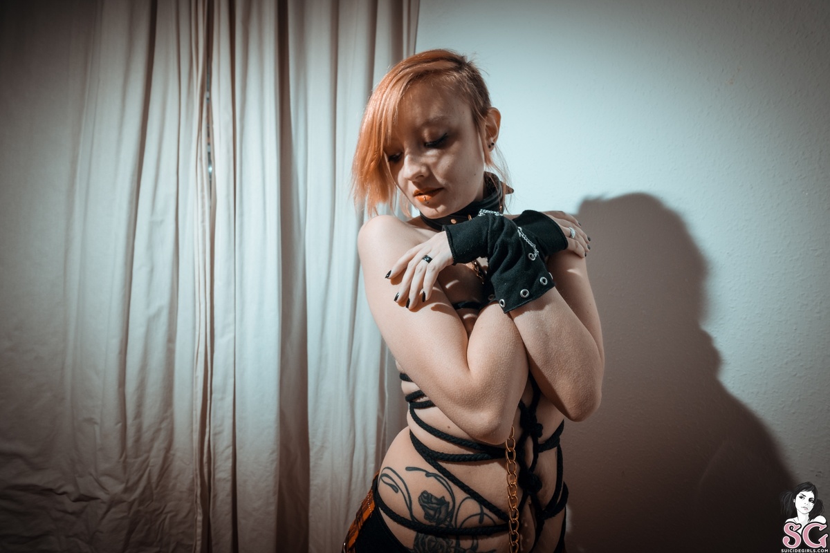 jaynamolana-bdsm-21.jpg