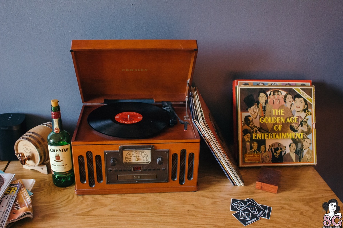 wednesdaya-peachrecords-01.jpg
