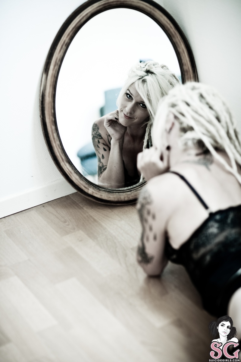 evachrome-chiclounge-13.jpg
