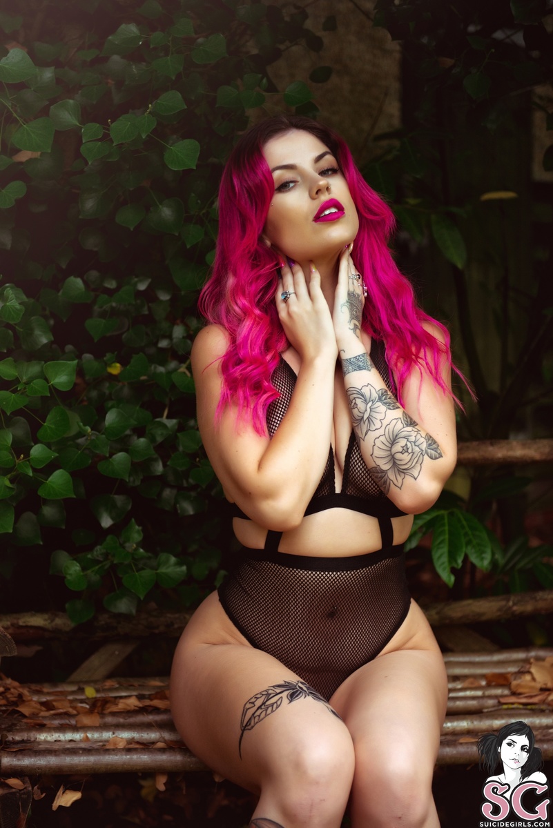 aemelia-howtocatchafox-11.jpg