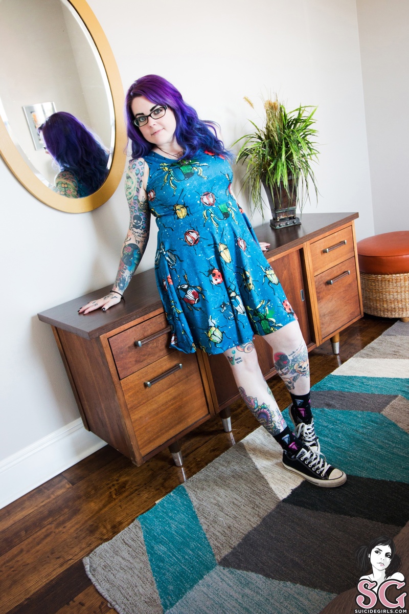 starphire-totallybuggin-01.jpg